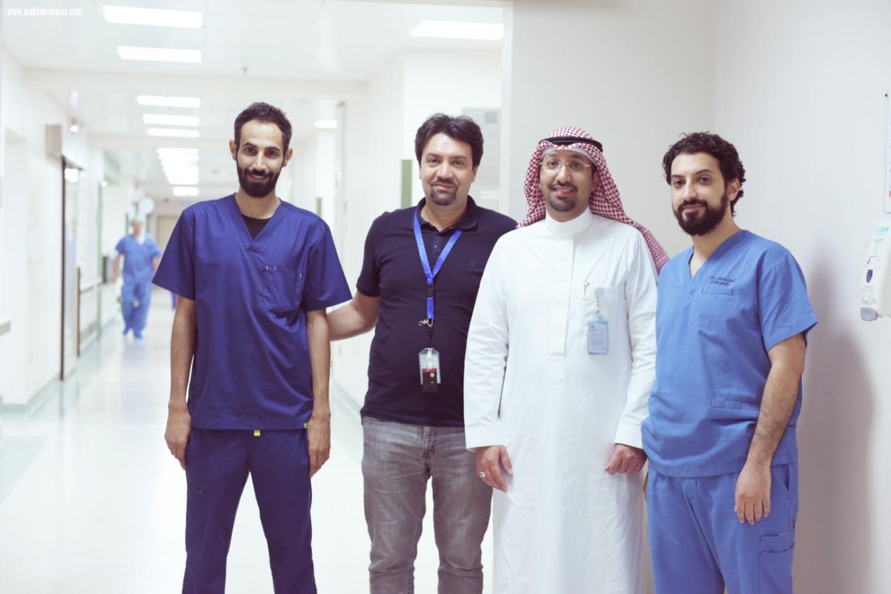 بالرغم من صعوبتها فريق طبي   بمستشفى شرق جدة   ينجح  في إجراء عملية جراحيه نوعية  لإصلاح كتف متهتك  
