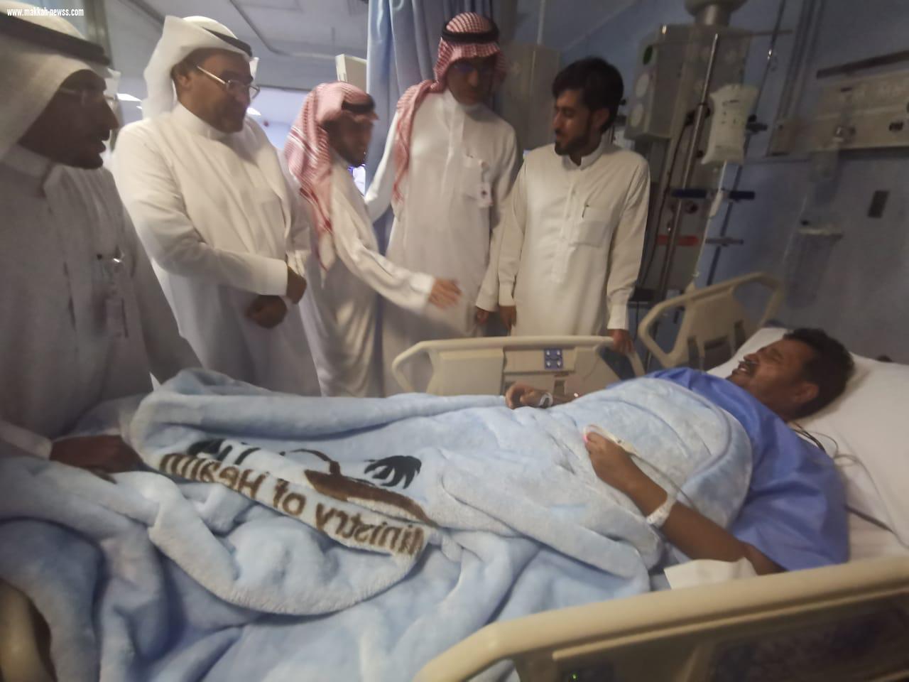 القاسم يقف على استعدادات هيئة الهلال الأحمر السعودي بمنطقة المدينة المنورة ويدشن فعاليات اليوم العالمي للهلال الأحمر