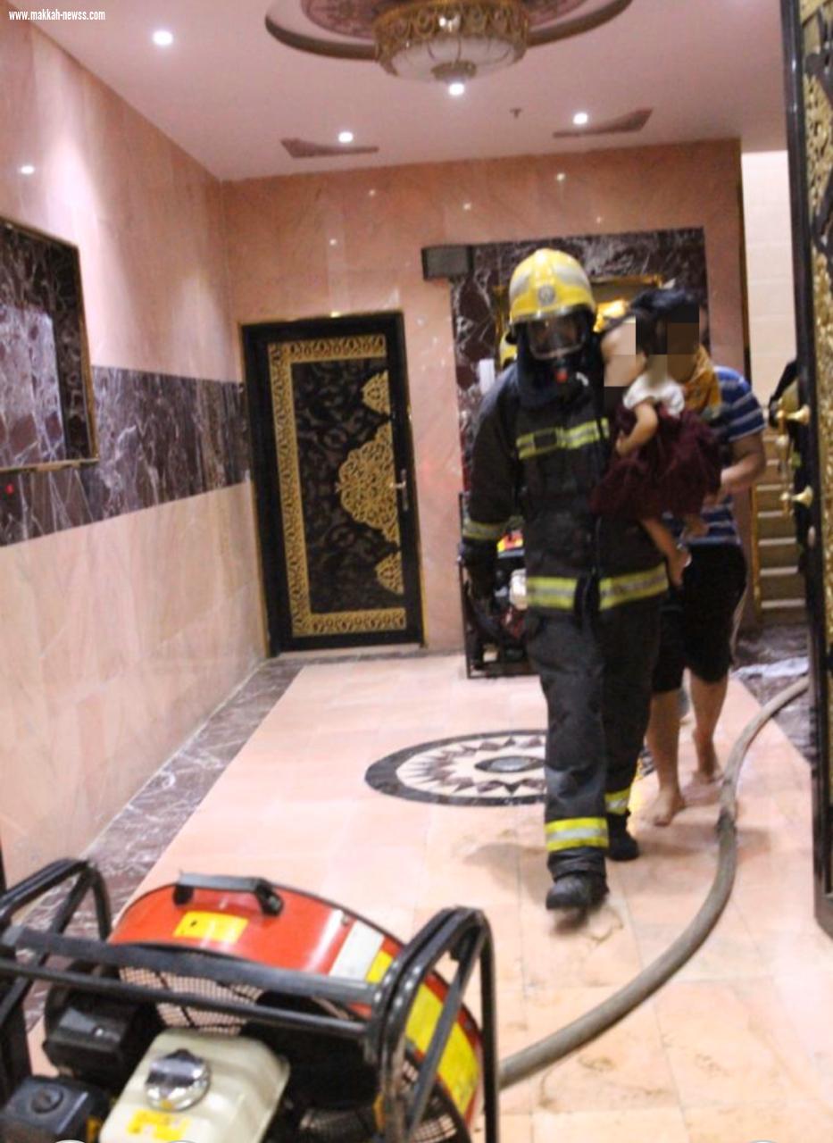 فرق الدفاع المدني بالعاصمة المقدسة تسيطر على حريق بشقة بحي الشوقية