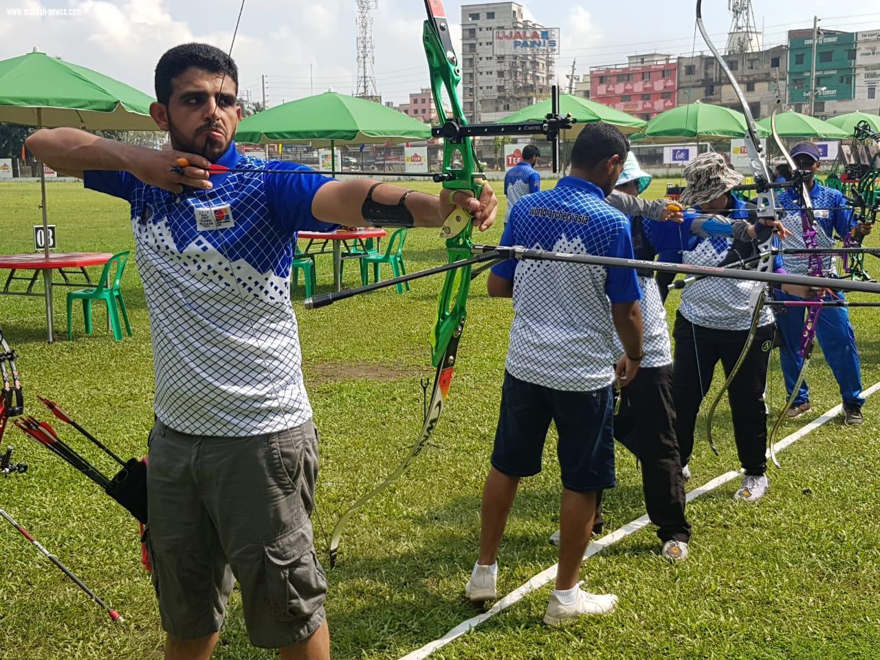 مدربين و أربعة لاعبين للسهام في بنجلاديش