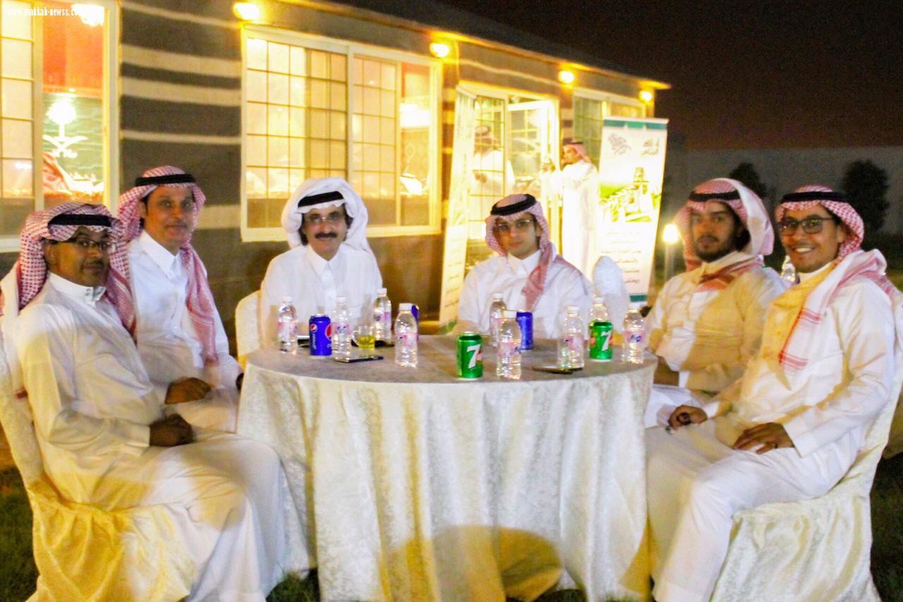 صالون الرياض يكرم الفنان  مزعل فرحان في احتفالية اليوم الوطني  