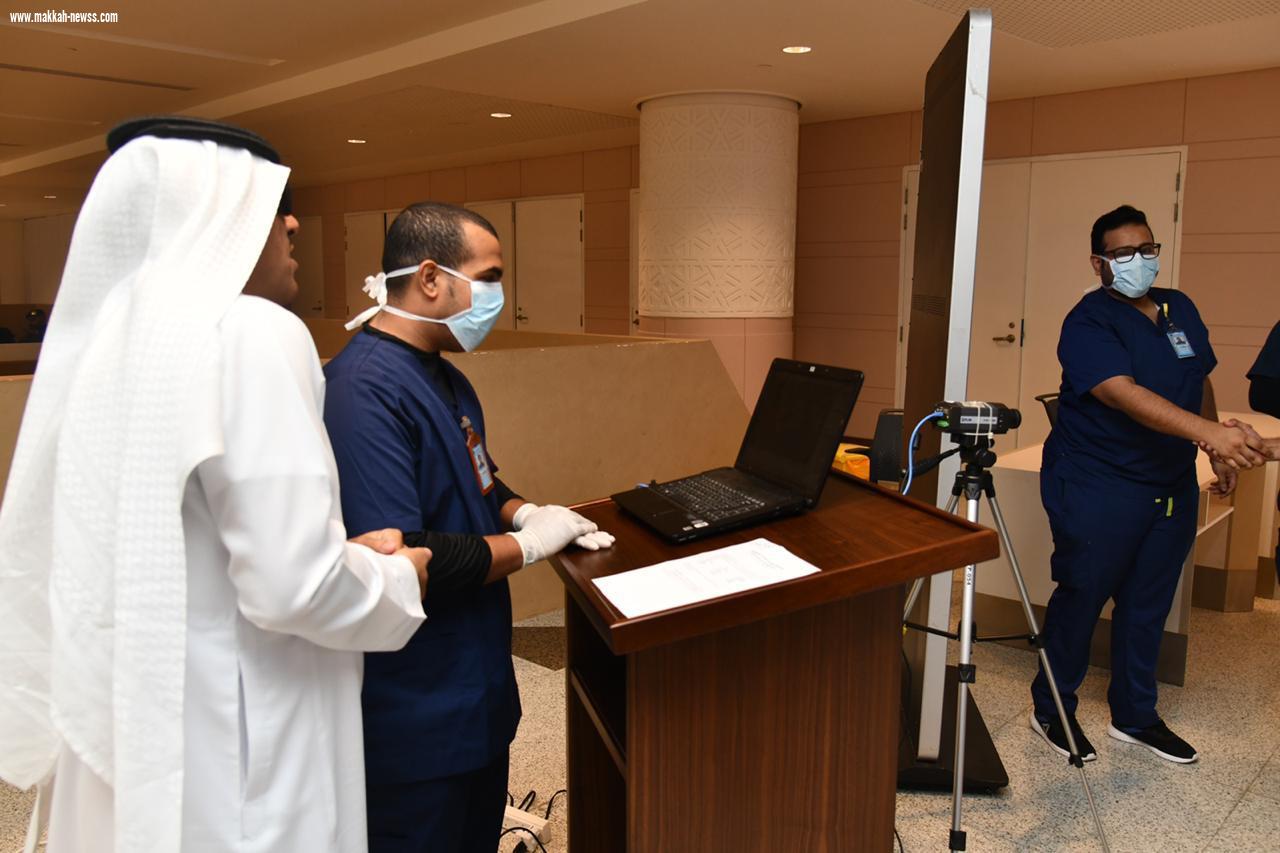 مدير صحة جدة يتفقد المرافق الصحية بالمطار والمستشفيات لمتابعة سير العمل و مدى جاهزيتها