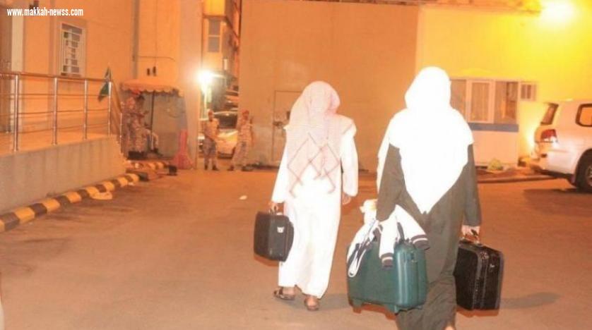 في ليلة السابع والعشرين من رمضان  :                                                                         وقف الملوان يسهم في تفربج كربة 2 من سجناء الديون بجازان  .