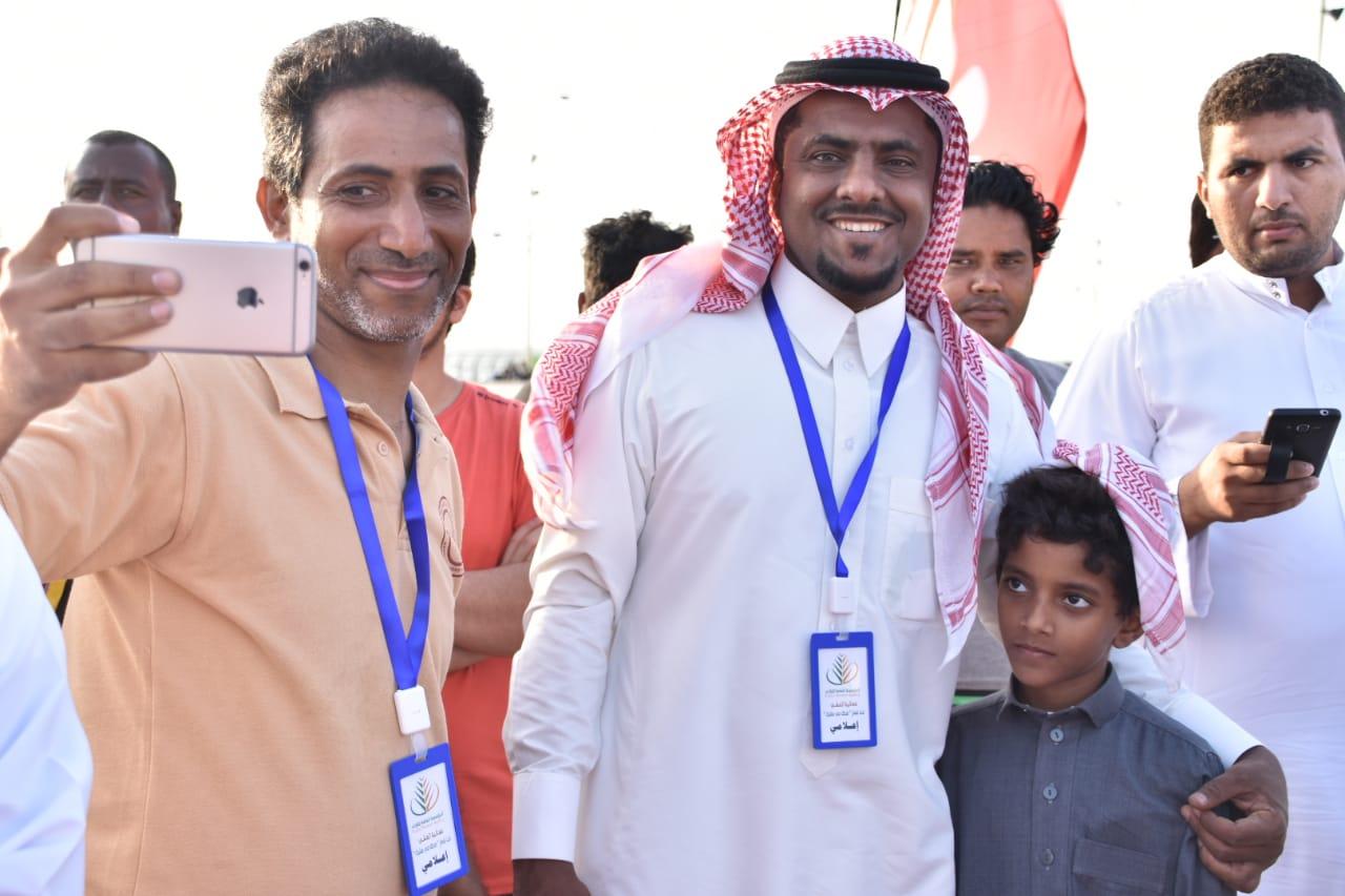 مؤسسة التقاعد وهيئة الرياضة تنظمان فعالية المشي بكورنيش جازان