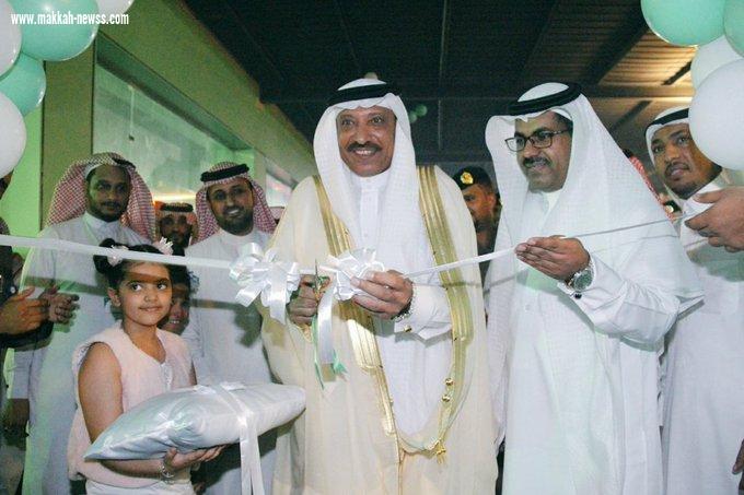 محافظ صامطة يرعى الكرنفال الصحي بالحد الجنوبي 