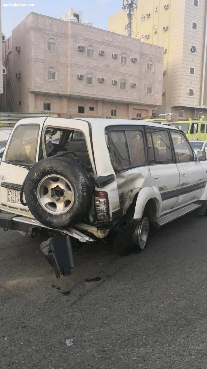 4 فرق لهلال مكة تسعف وتنقل مصابي حادث السبهاني إلى النور التخصصي