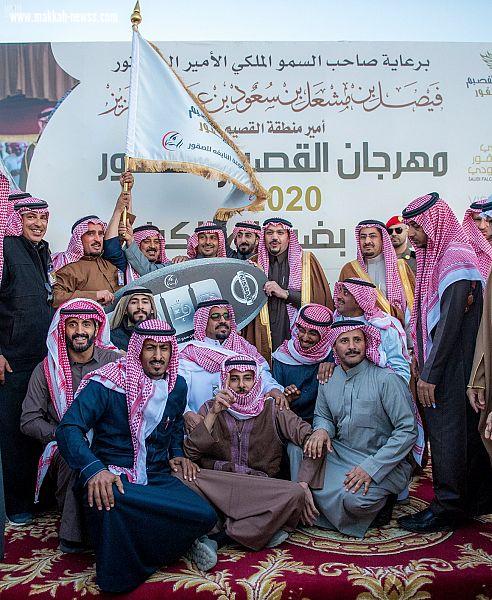 أمير القصيم يشهد ختام مهرجان القصيم للصقور بمحافظة الأسياح