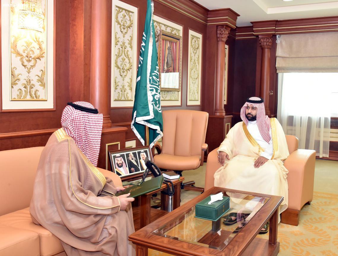 تسلم دعوة لحضور ملتقى القيادات الشابة 