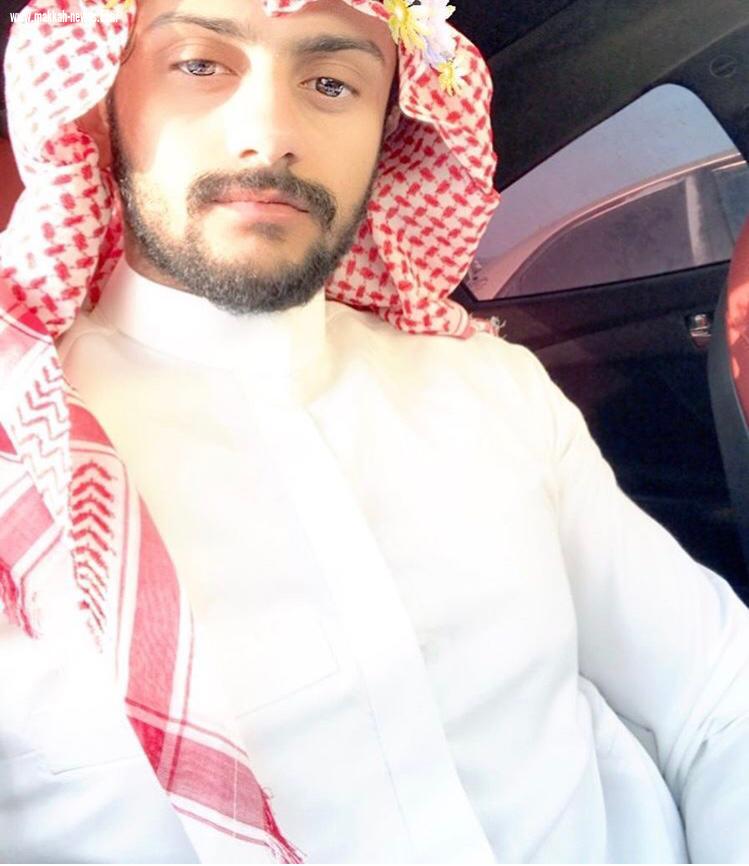 شقيق الزميلة امنه سحاقي في القفص الذهبي ..