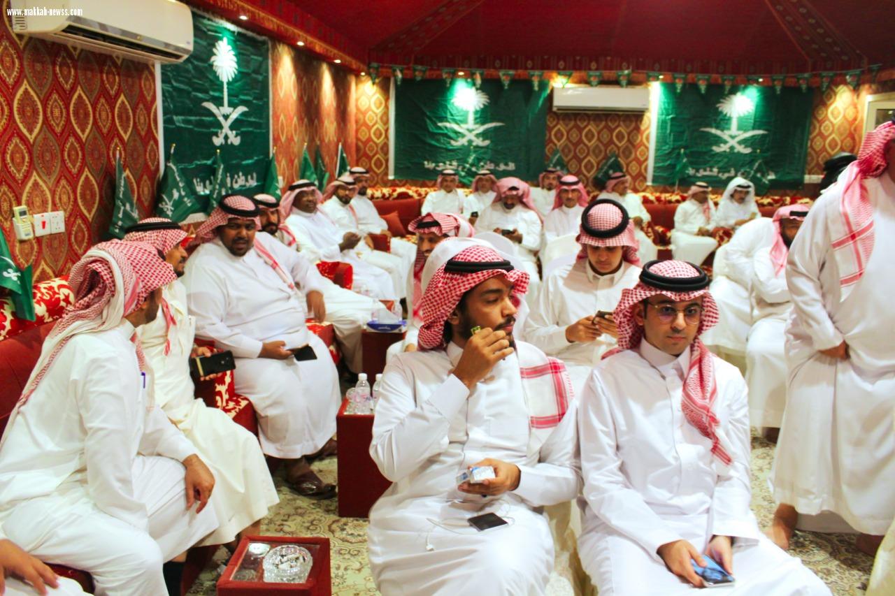 صالون الرياض يكرم الفنان  مزعل فرحان في احتفالية اليوم الوطني  