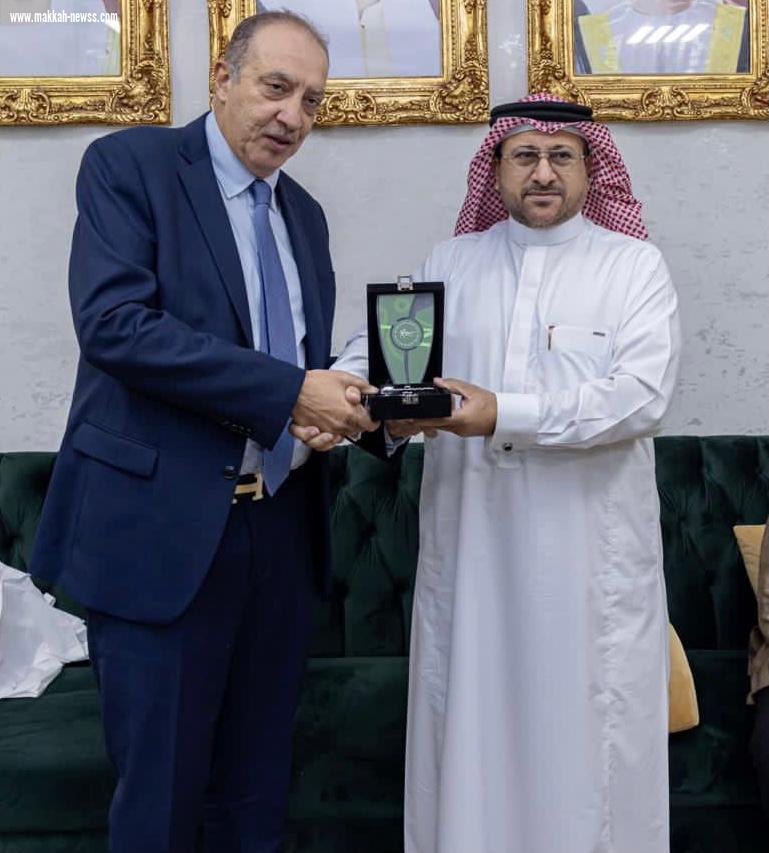 الاتحاد العربي للبلياردو والسنوكر يختار د. الشمري مستشاراً له ورئيس اللجنة العليا