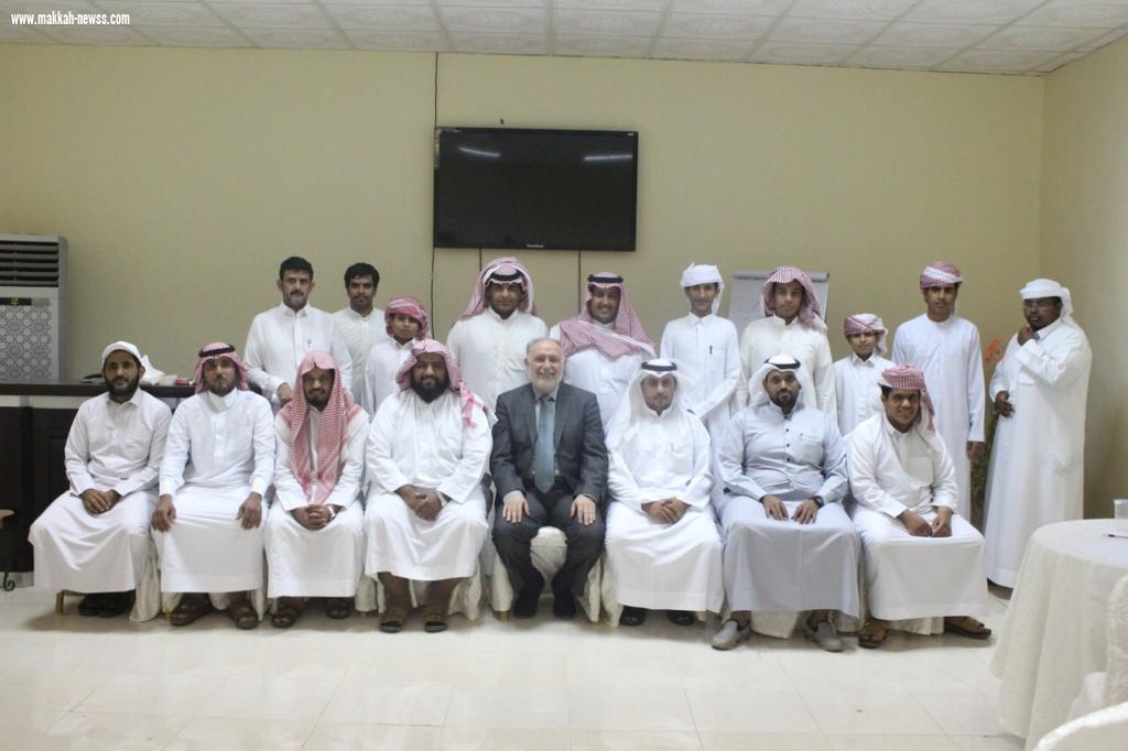 القائد الشاب ورشة عمل تطويرية للشباب بمحافظة شرورة
