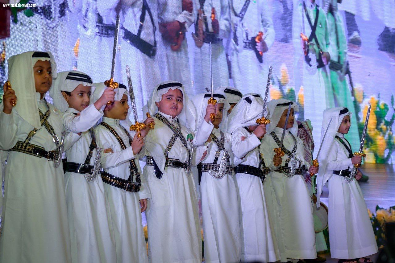 تعليم جازان يحتفي بالوطن بحضور المدير العام ومديري الدوائر الحكومية والقطاعات الأمنية والعسكرية