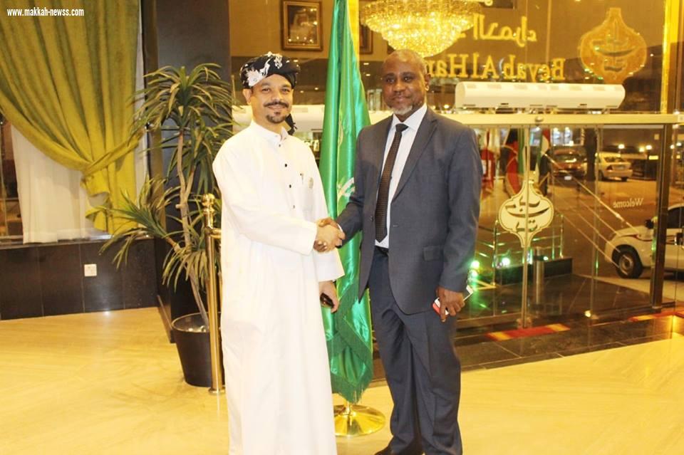 بحضور الشيخ غزالي طس منتخب الجالية النيجيريا يحصد كأس دوري القناصل المعتمدين بجدة احتضنته اكاديمية النادي الاهلي بجدة 