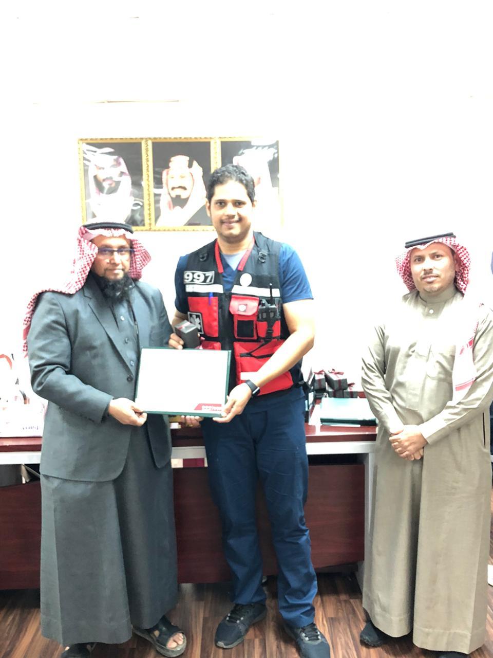 مدير عام فرع هيئة الهلال بمنطقة الباحة يقوم بزيارة وحدة تدريب بلجرشي