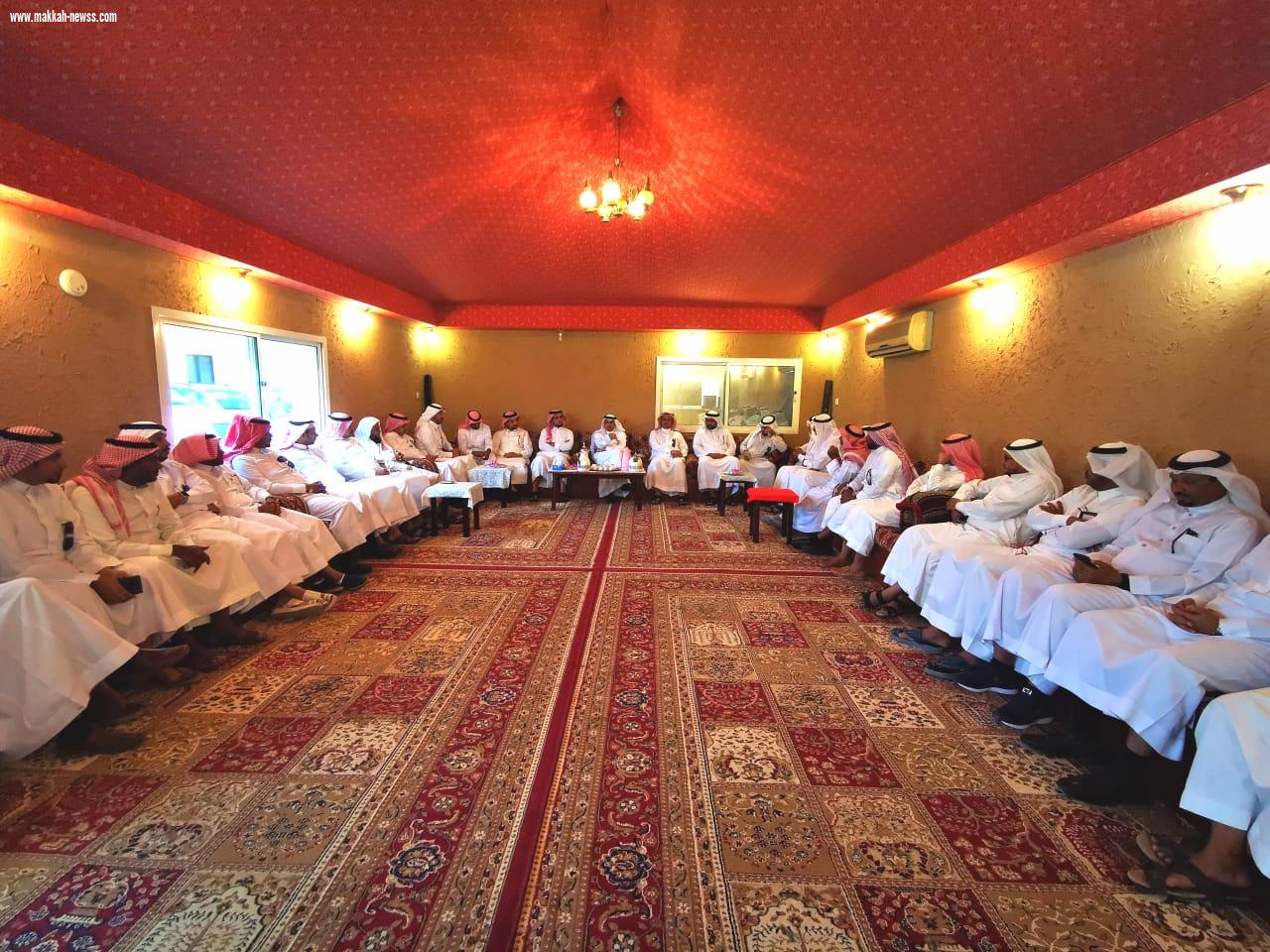 مدير تعليم جازان يتفقد مدارس فرسان