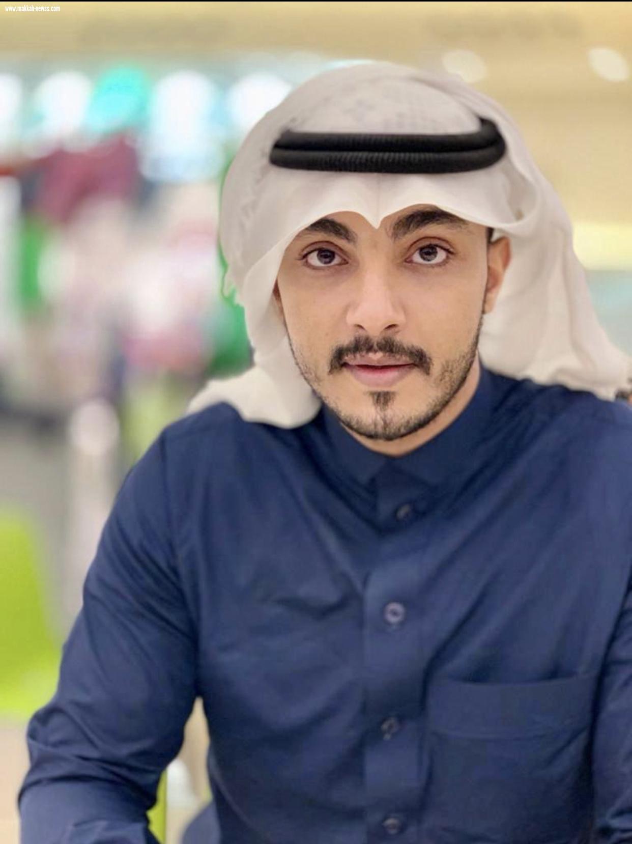 في حوار صريح لصحيفة صوت مكة الاجتماعية  الكاتب إبراهيم معيض :   إن تعريف النقد هو إظهار مواطن الضعف والقوة في الكتاب، إلا أنه الآن أصبح يمثل إظهار مواطن الضعف والتفنن بذلك وتجاهل مواطن القوة فيه.