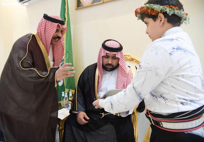 سمو أمير منطقة جازان بالنيابة يدشن ويضع حجر الأساس لعدد من المشروعات البلدية والخدمية بمحافظة هروب