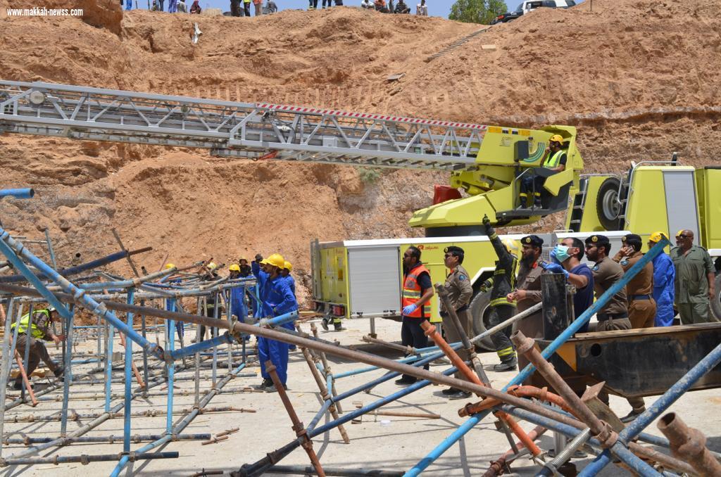 اصابة عشر افراد نتيجة سقوط جزء من سقف نفق تحت الانشاء