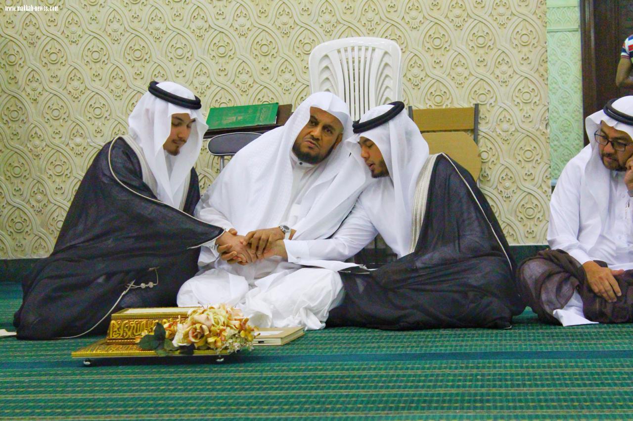 مدير ثقافة مكة صالح الانديجاني يحتفل بعقد قران الدكتور انس