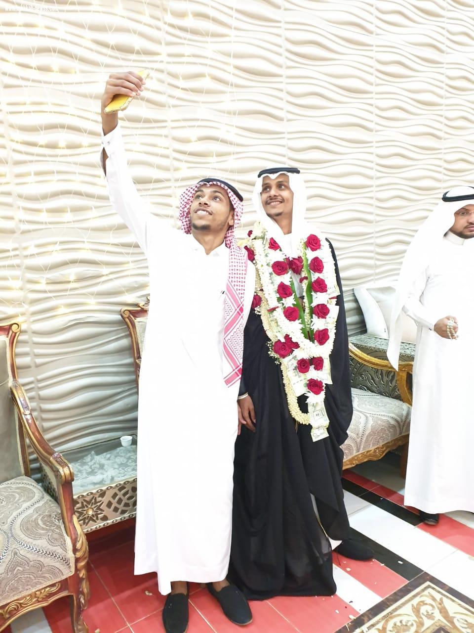 أسرة آل الجوحلي يحتفلون بزواج ابنهم الشاب عبدالسلام الجوحلي 