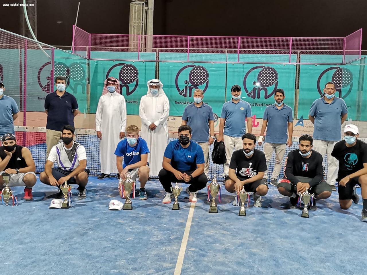 العجاجي يتوج الفائزين في بطولة البادل الاولي للتنس