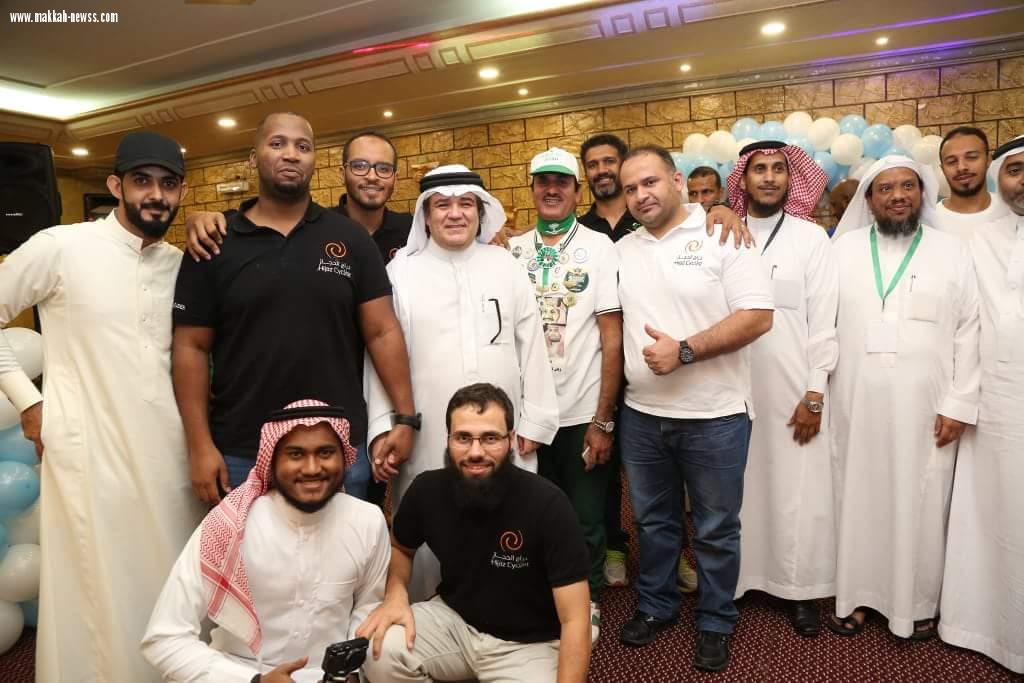 وسط حضور اكثر من 500 مدعو في مهرجان رياضي فريق دراج النوارية يدشن جيرسي خاص بالفريق 