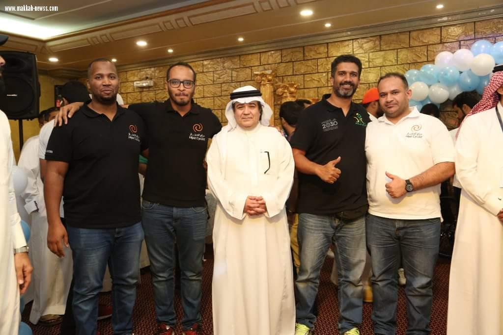 وسط حضور اكثر من 500 مدعو في مهرجان رياضي فريق دراج النوارية يدشن جيرسي خاص بالفريق 