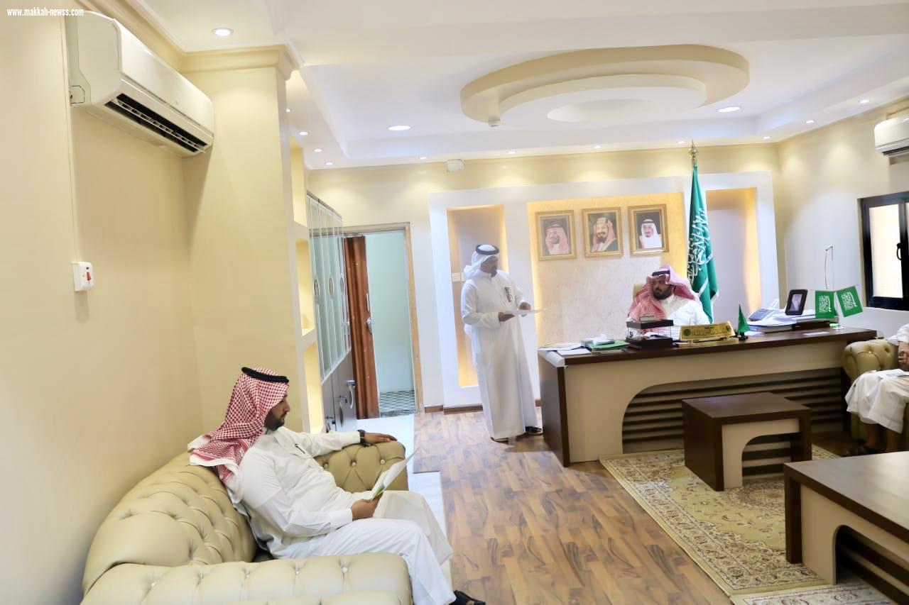 محافظ الداير يرأس الاجتماع التحضيري للمعرض التوعوي واعي