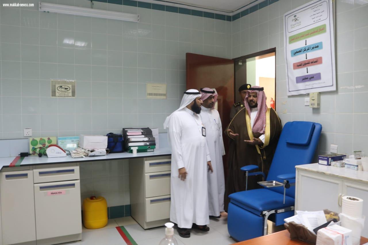 محافظ الداير يتفقد قطاع الرعاية ببني مالك ويدشن العيادة النفسية ومعرض السكري
