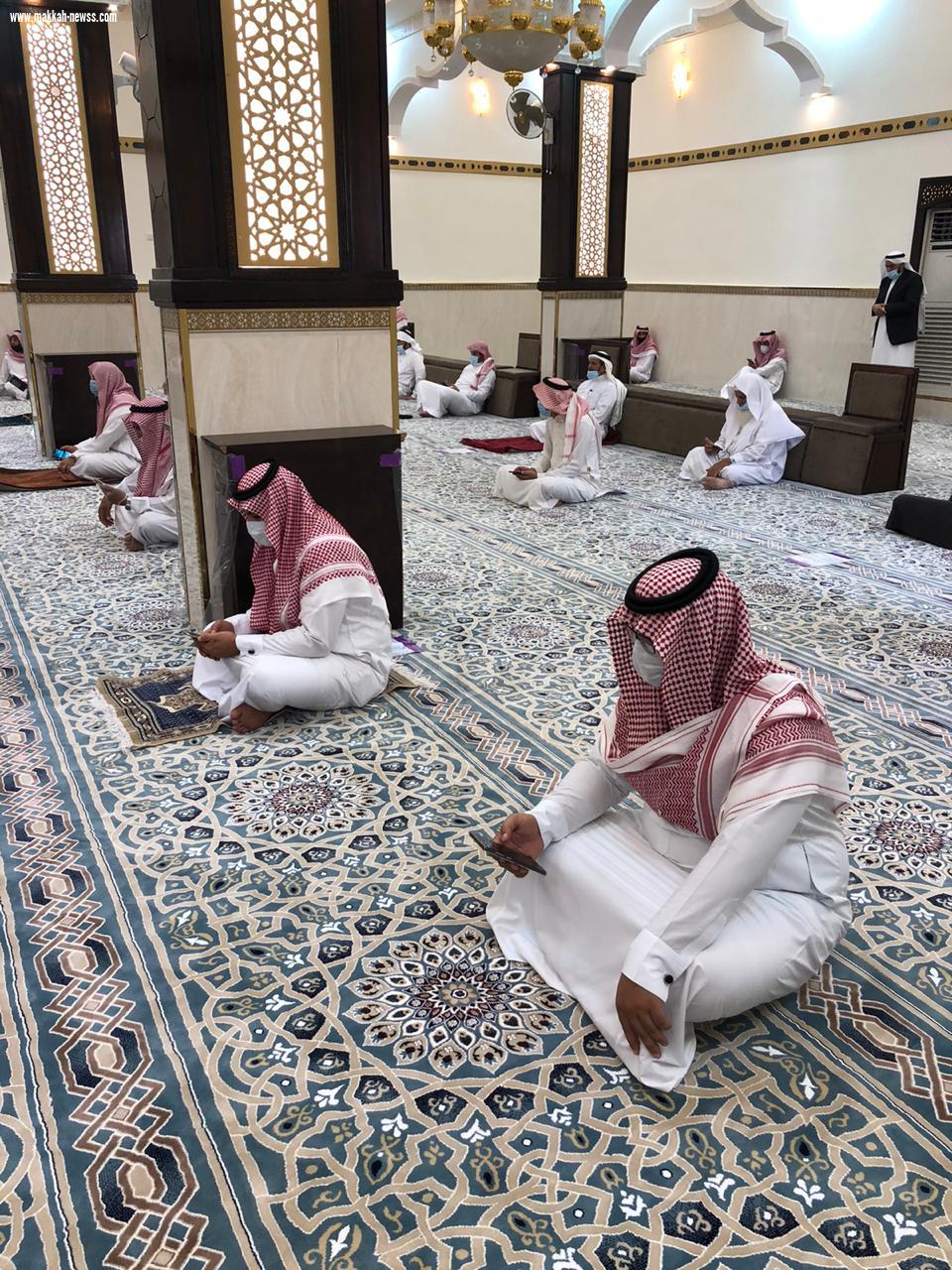 ٢١٢٥ جامعاً ومسجداً تستقبل المصلين لأداء صلاة الجمعة في جازان