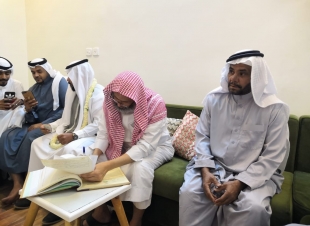 الشاب حسين علي جوحلي يعقد قرانه وسط محبيه 