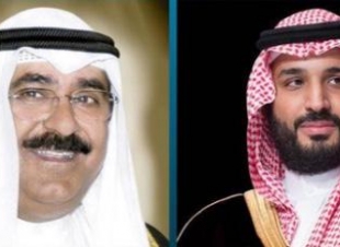 (سمو ولي العهد الأمير محمد بن سلمان بن عبدالعزيز آل سعود -حفظه الله- يهنئ سموالشيخ مشعل الأحمد الجابر الصباح)