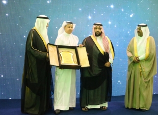 نائب أمير جازان يزور معرض تنمية أبوعريش ويشيد بجهودها