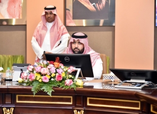 نائب أمير جازان يدشن حملة التوعية والتدريب بالأمن السيبراني بإمارة المنطقة 